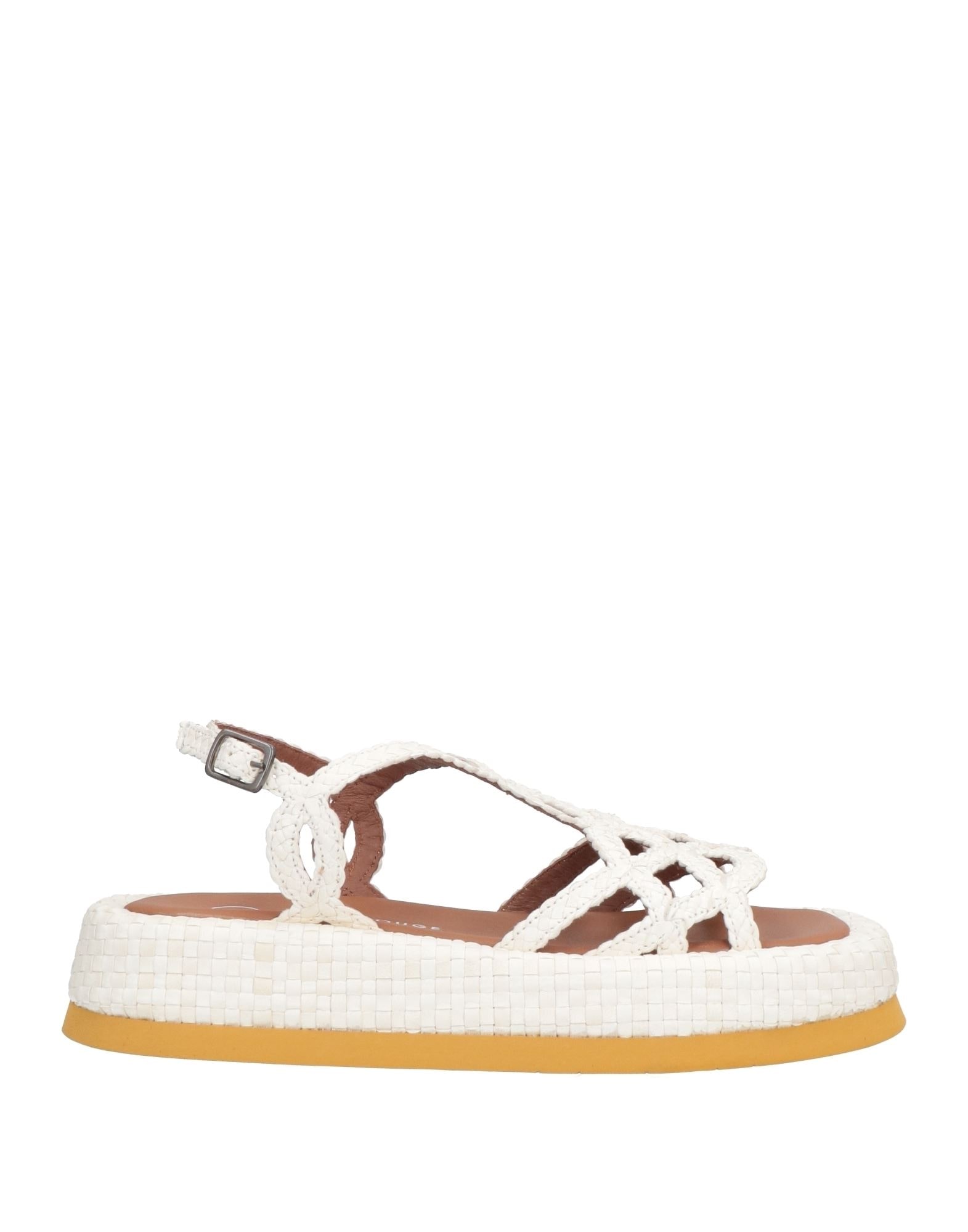 PAS DE ROUGE - Sandals