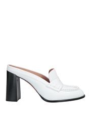 Mules and clogs