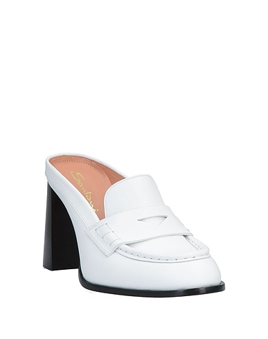 Mules and clogs