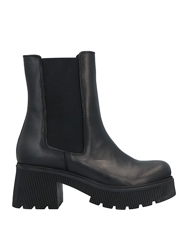 DIVINE FOLLIE Ankle boot Black Soft Leather