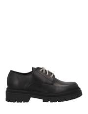 Laced shoes