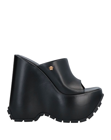 https://www.yoox.com/images/items/17/17540193CR_14_f.jpg?impolicy=crop&width=387&height=490
