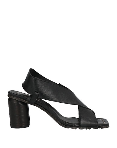 1725.A Sandals Black Leather