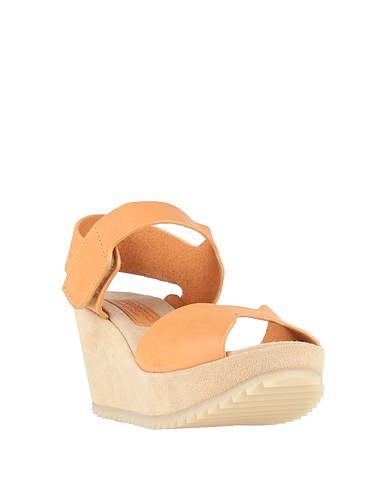 PEDRO GARCÍA Sandals Sand Leather
