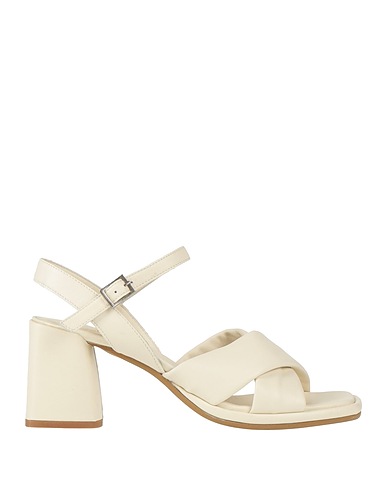 KOBRA Sandals Cream Leather