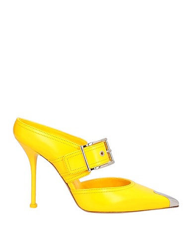 MCQUEEN Mule e zoccoli Mandarino Pelle
