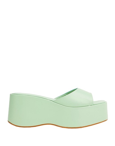 8 by YOOX Sandali Verde chiaro 100% Pelle ovina