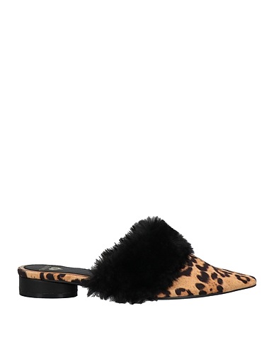 TWINSET Mules and clogs Sand Leather