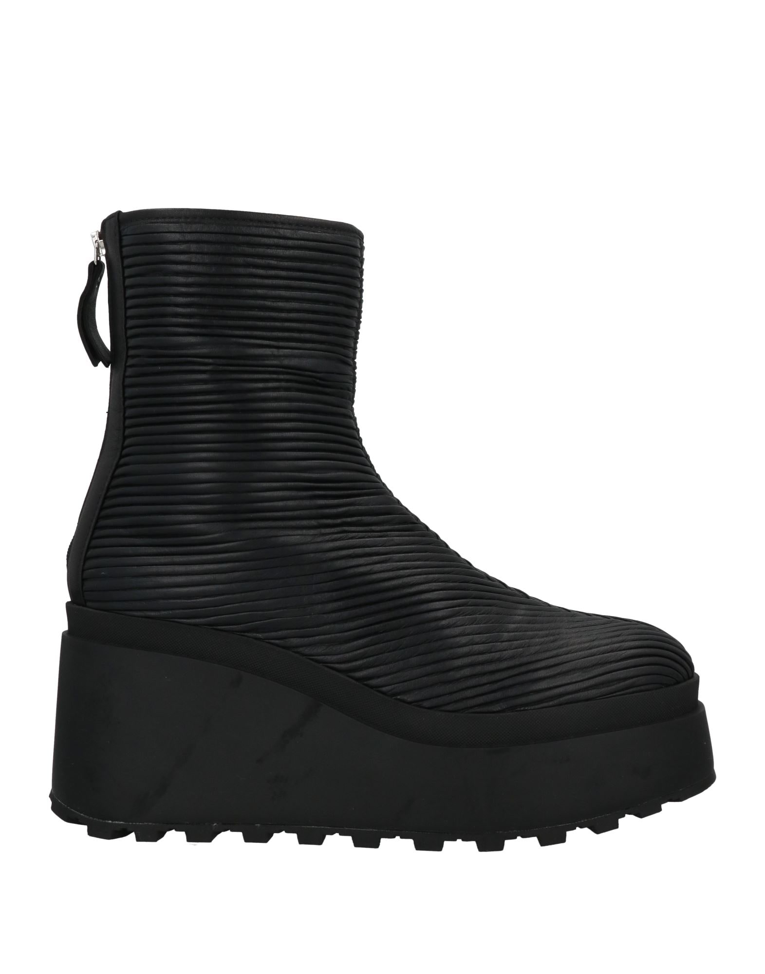 VIC MATIĒ - Ankle boots