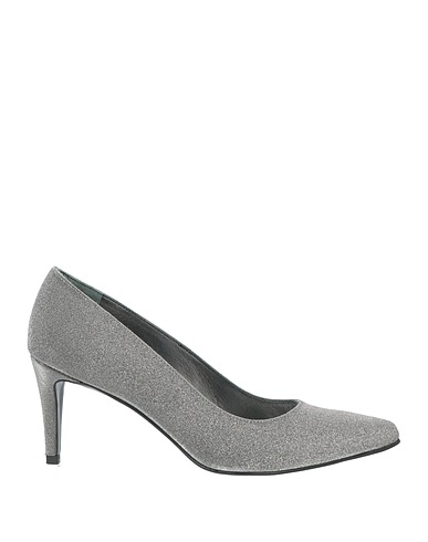 STUART WEITZMAN