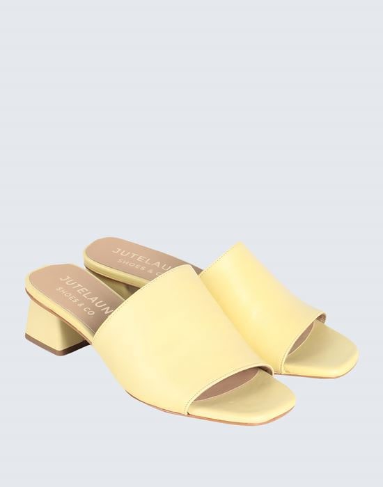 JUTELAUNE Сандалии