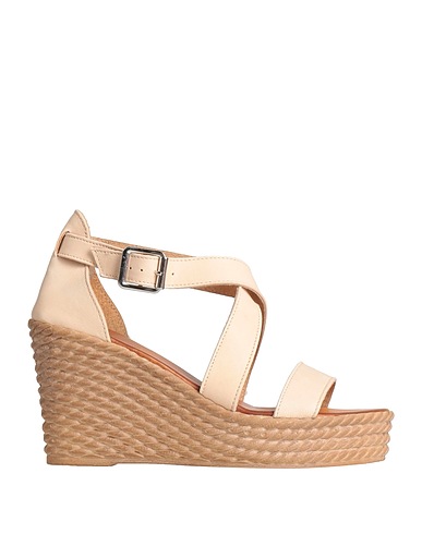 CLANTO Sandals Cream Soft Leather