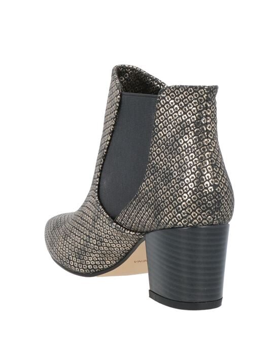 PACOMENA by MENBUR Полусапоги и высокие ботинки