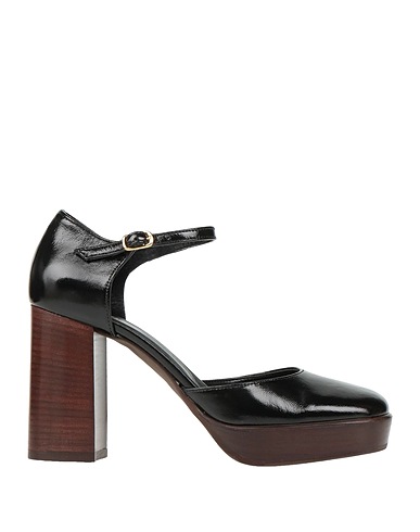 OVYÉ Pump Black Soft Leather
