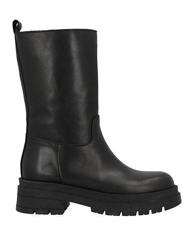 OVYÉ Ankle boot Black Calfskin