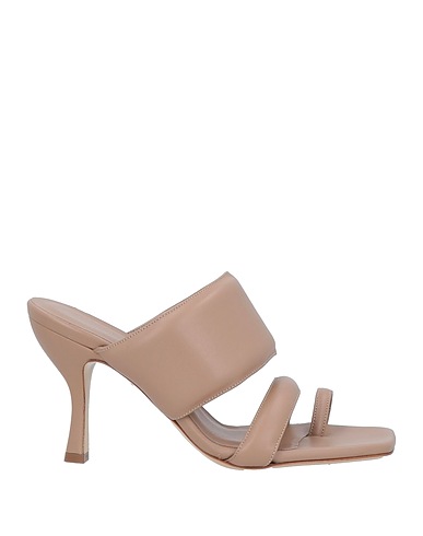 GIA x PERNILLE TEISBAEK Flip flops Light brown Leather