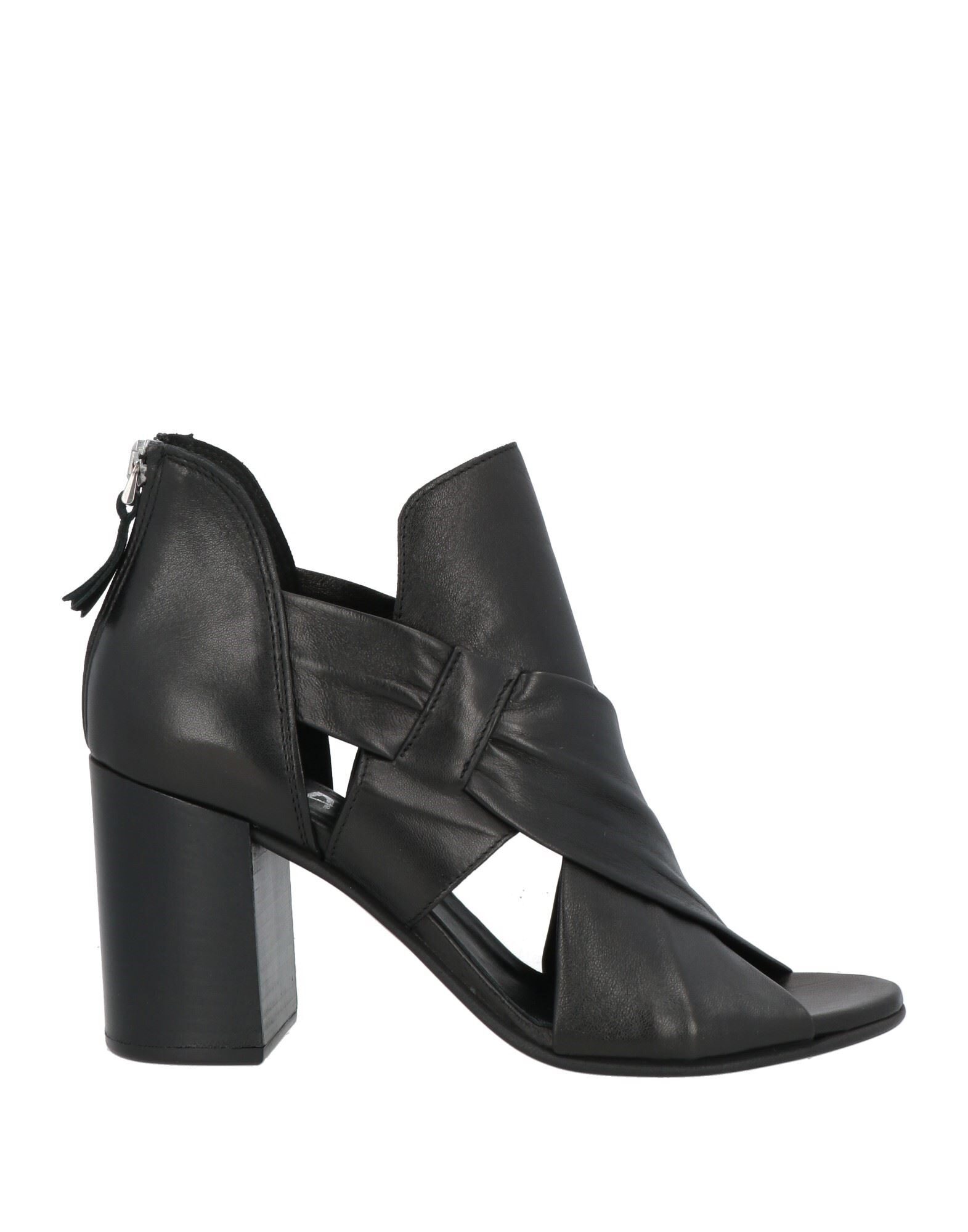 NOA A. - Ankle boots