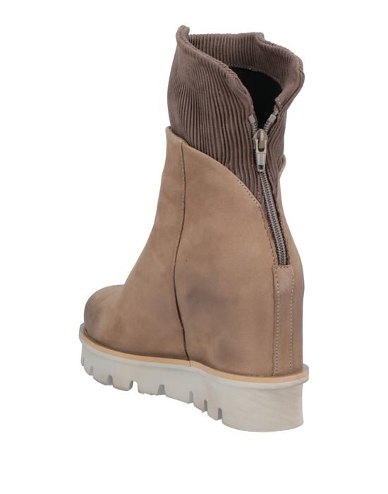 PATRIZIA BONFANTI Полусапоги и высокие ботинки