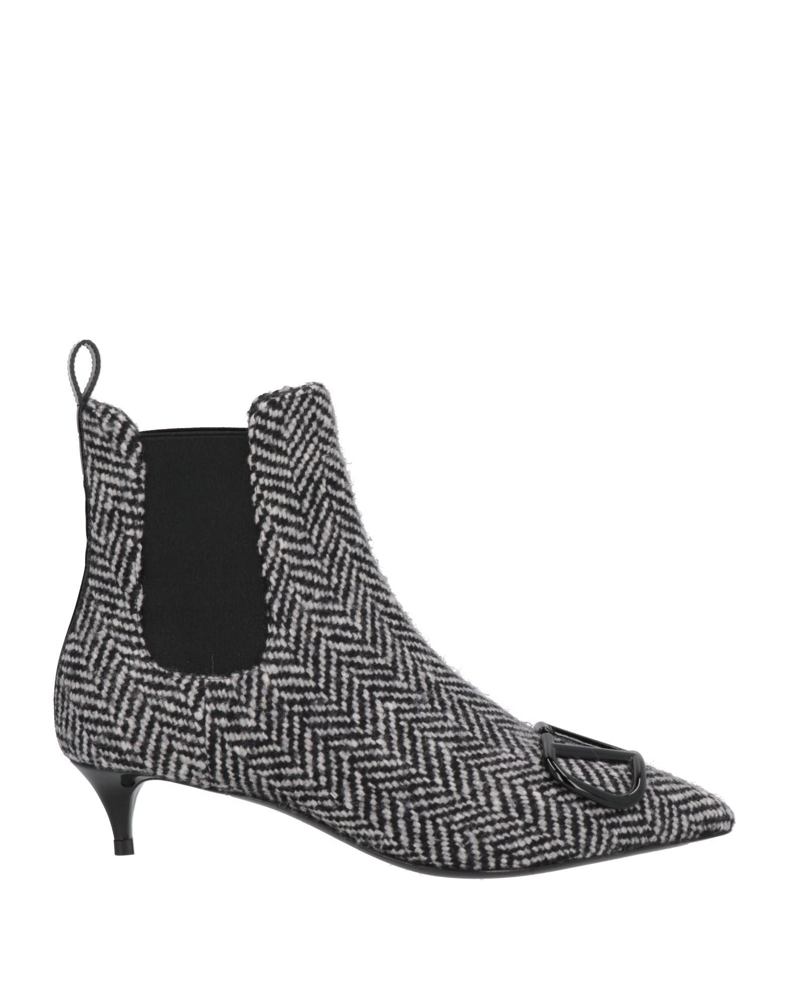 VALENTINO GARAVANI - Ankle boots