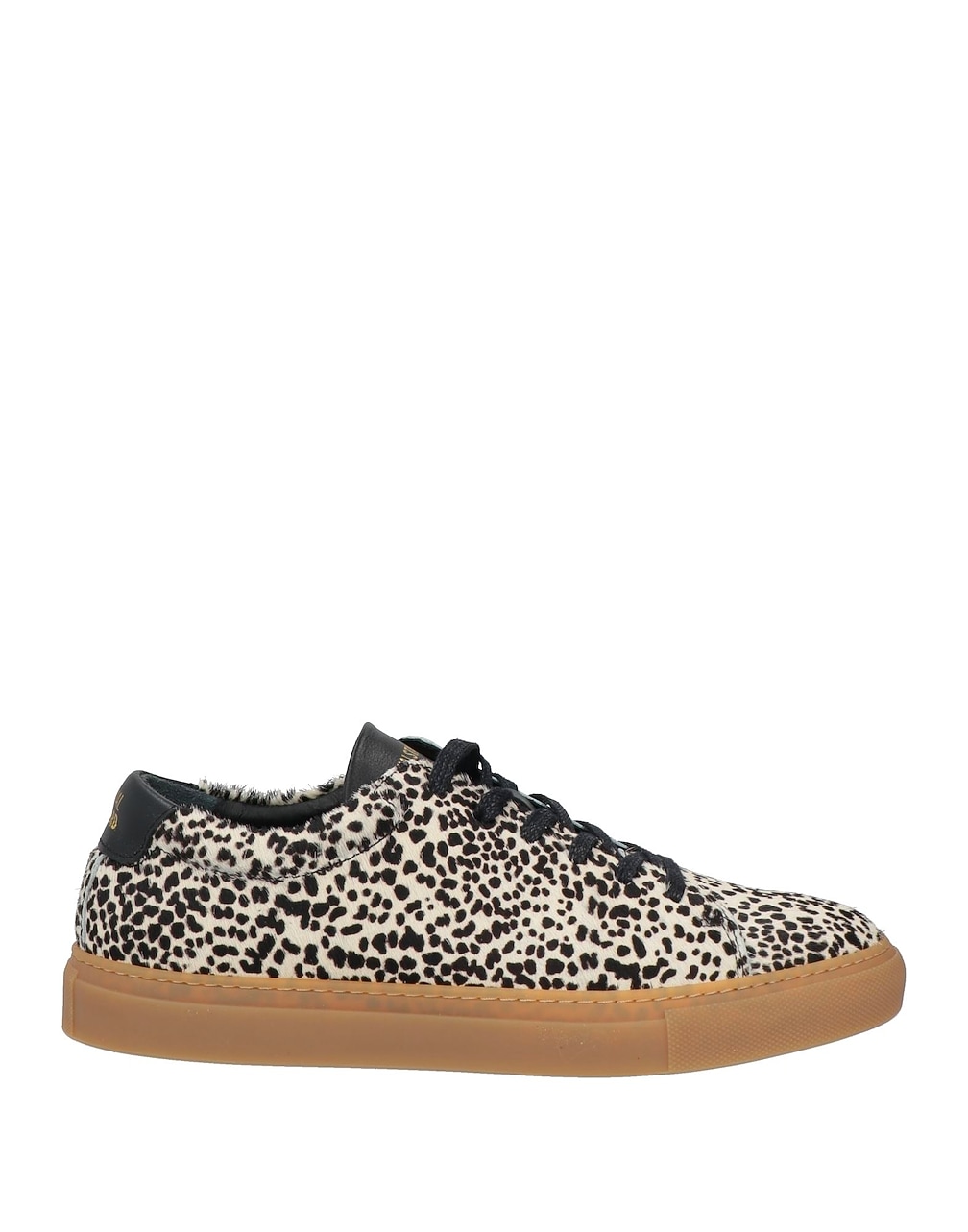 NATIONAL STANDARD - Trainers