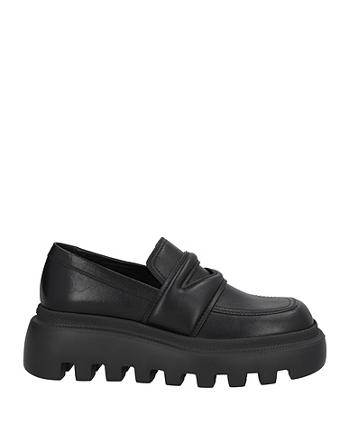VIC MATIĒ Loafers Black Soft Leather