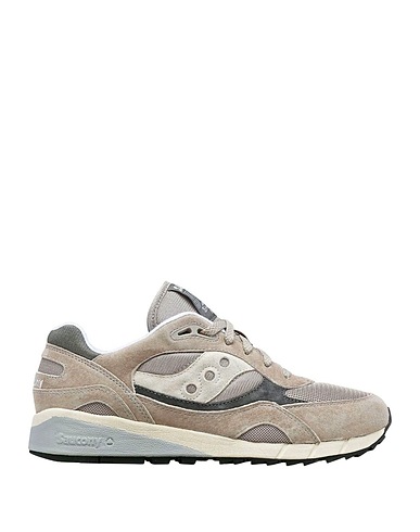 SAUCONY