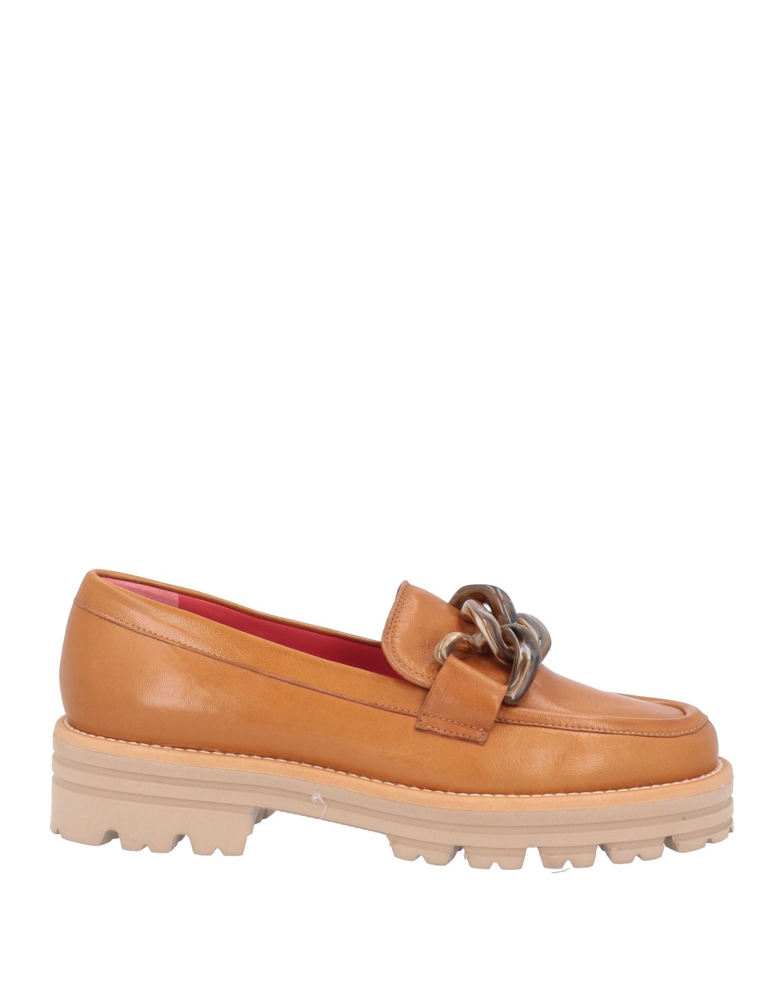 PAS DE ROUGE - Loafers