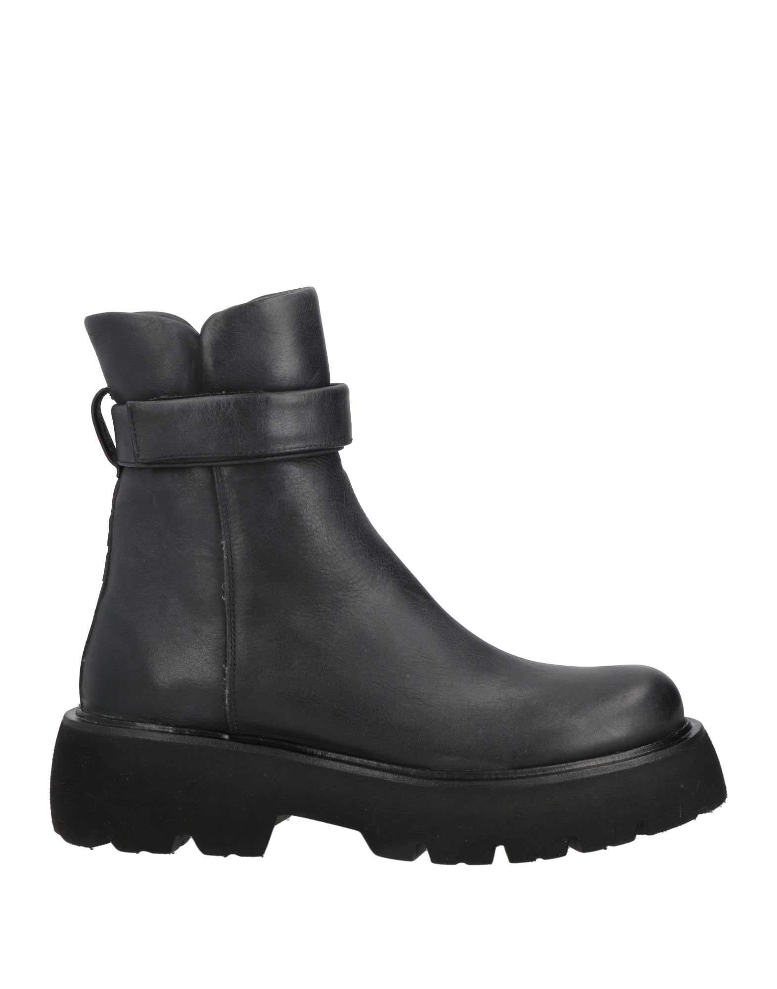 181 - ショートブーツ