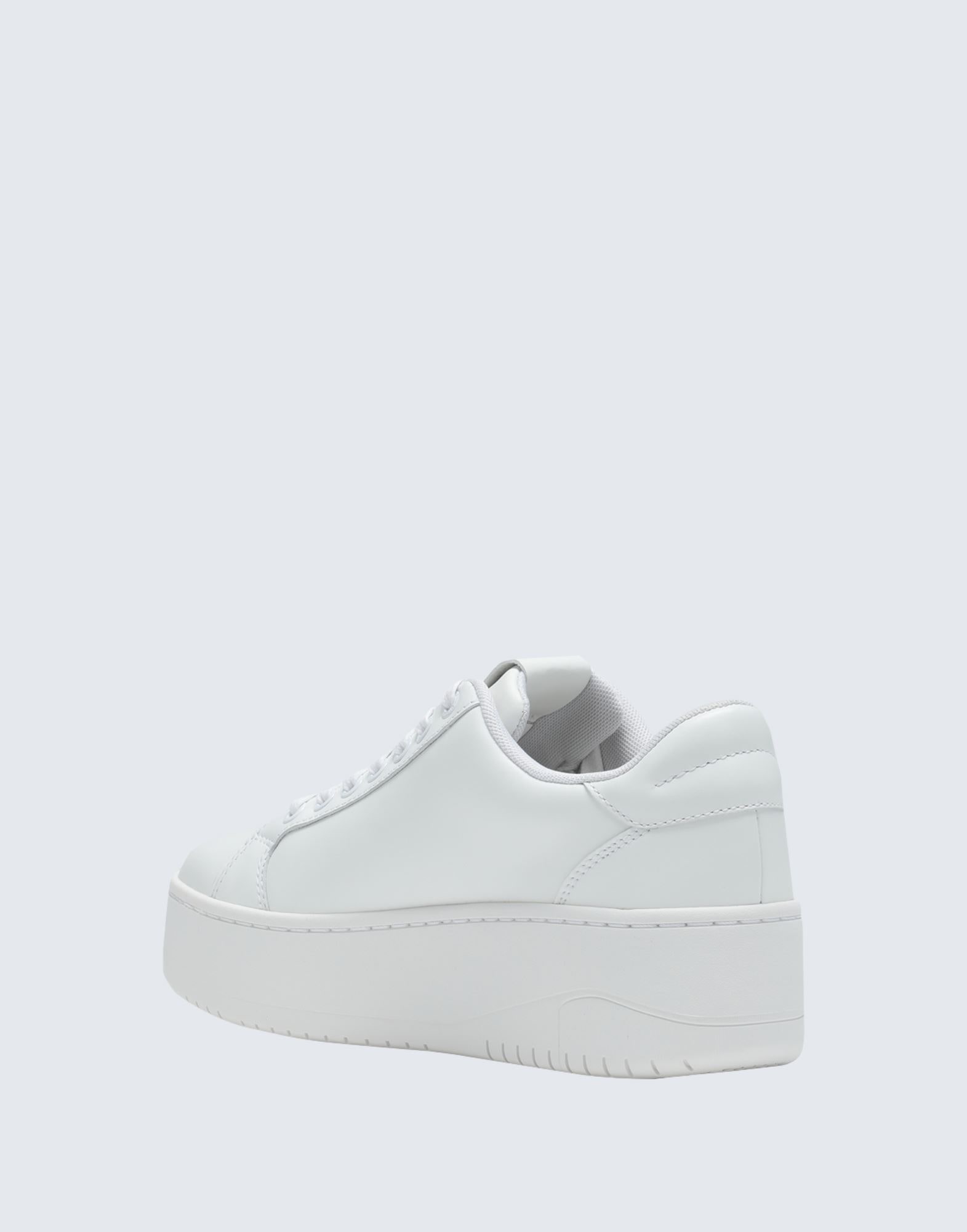 YOOX Online Fashion Design Shopping