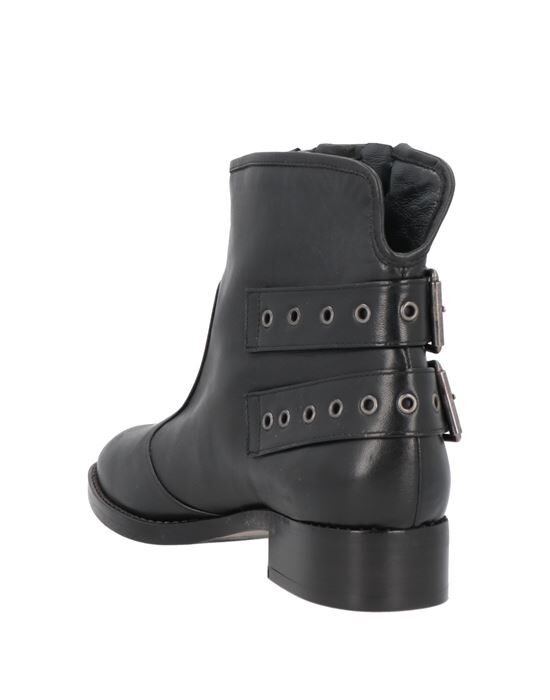 ARCHYVE Полусапоги и высокие ботинки