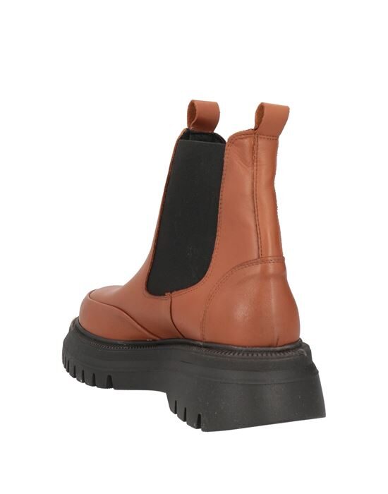 ALISSIA Полусапоги и высокие ботинки