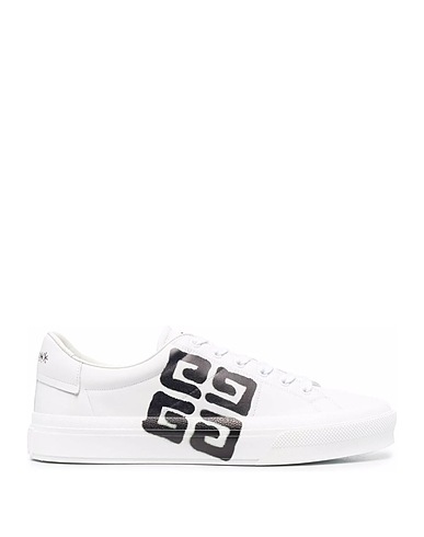 GIVENCHY