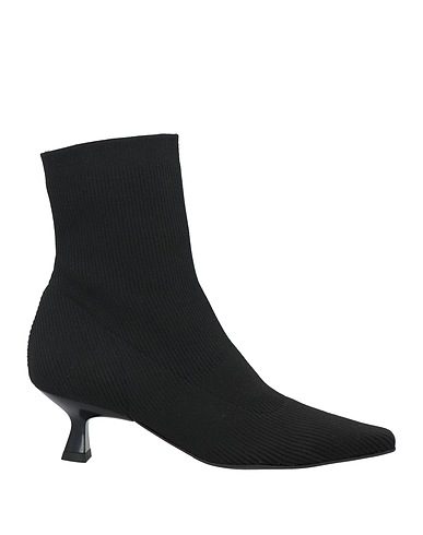 ZINDA Ankle boot Black Textile fibers