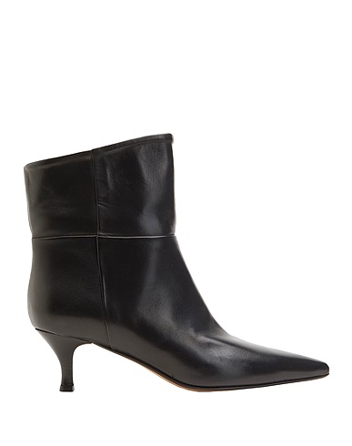 8 by YOOX Ankle boot LEATHER POINTY-TOE ANKLE BOOT
 Black 100% Ovine leather