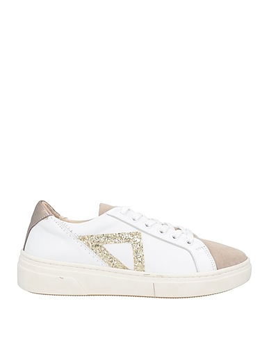 NILA & NILA Sneakers Grey Soft Leather