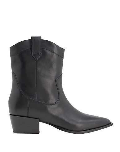 8 by YOOX Ankle boot LEATHER WESTERN ANKLE BOOT
 Black 100% Calfskin