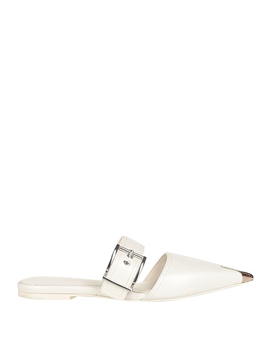 MCQUEEN Mule e zoccoli Bianco Pelle