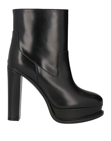 MCQUEEN Ankle boot Black Soft Leather