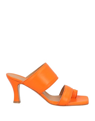 CLAIRE Flip flops Leather