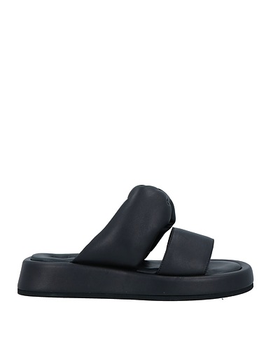 N°21 Sandals Black Soft Leather