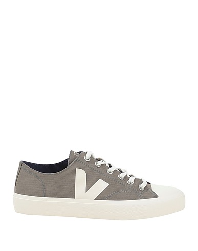 VEJA Sneakers WATA II LOW	 Military green 100% Recycled polyester