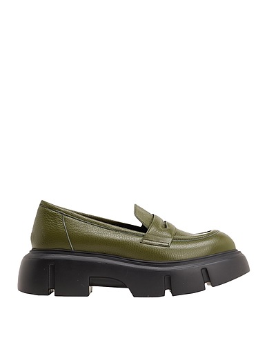 8 by YOOX 모카신 LEATHER CHUNKY PENNY LOAFER
 밀리터리 그린 100% 송아지 가죽