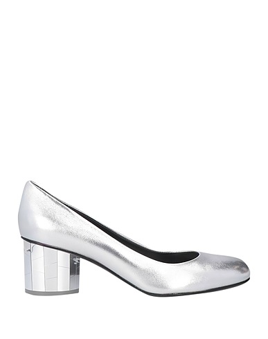 FERRAGAMO Court Silver Calfskin