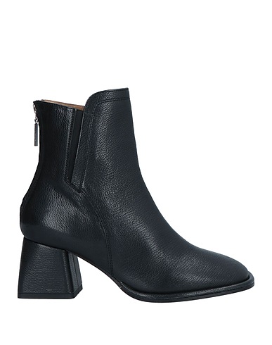 EMANUÉLLE VEE Ankle boot Black Soft Leather
