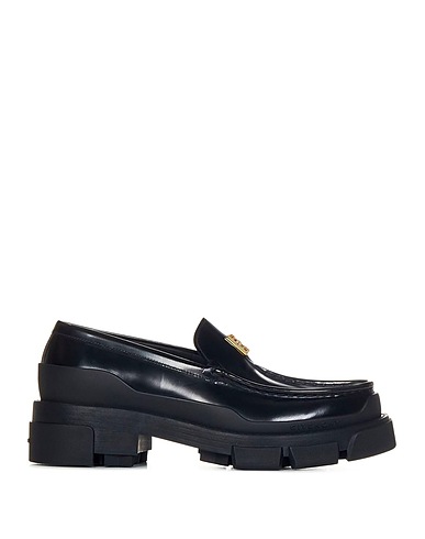 GIVENCHY