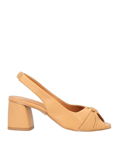 MOMONÍ Sandals Camel Soft Leather