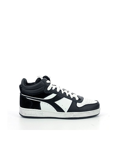 DIADORA