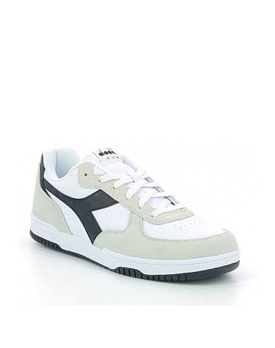DIADORA