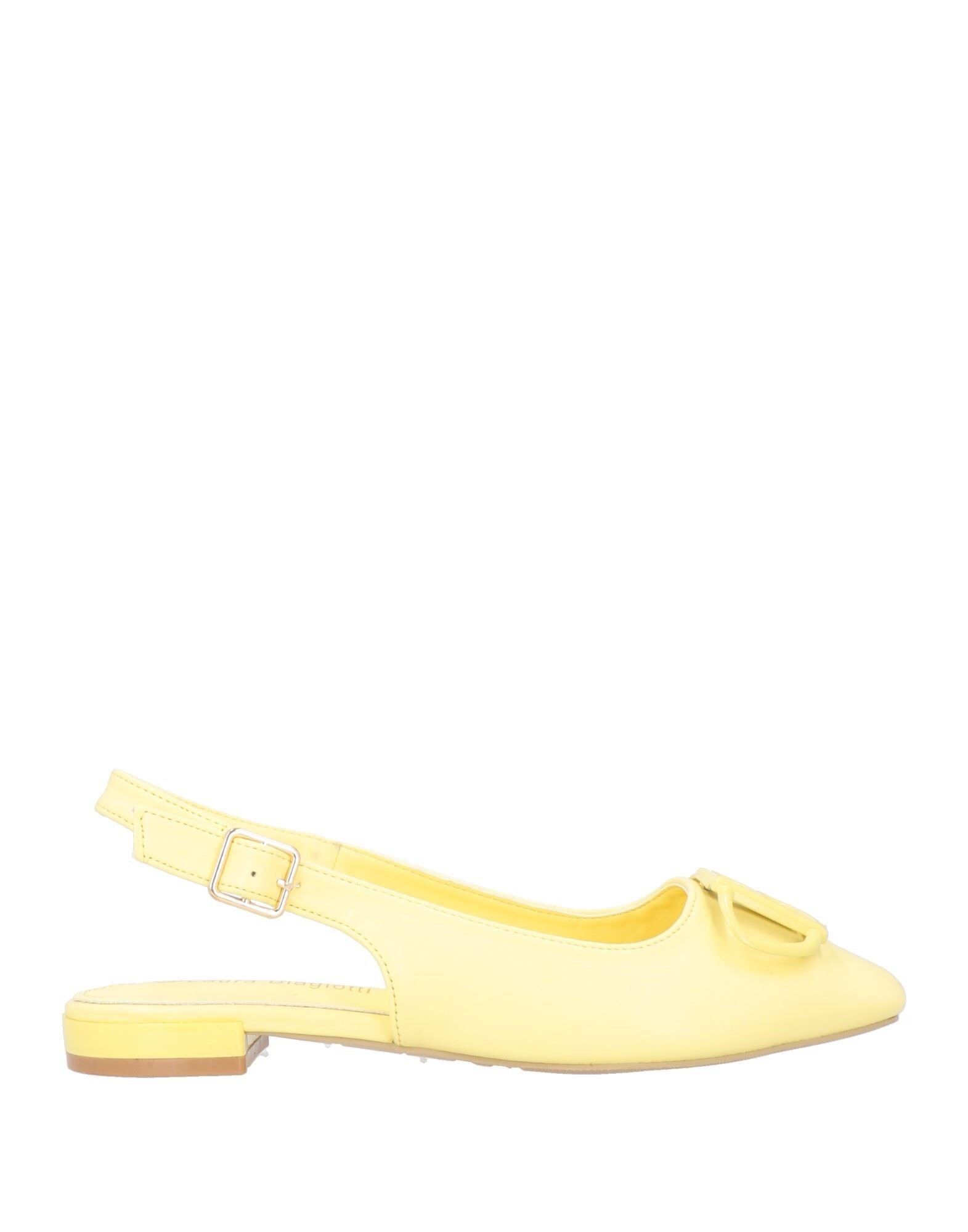 LAURA BIAGIOTTI - Bailarinas