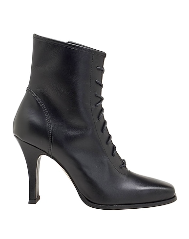 8 by YOOX Ankle boot LEATHER SQUARE-TOE ANKLE BOOTS
100% Calfskin